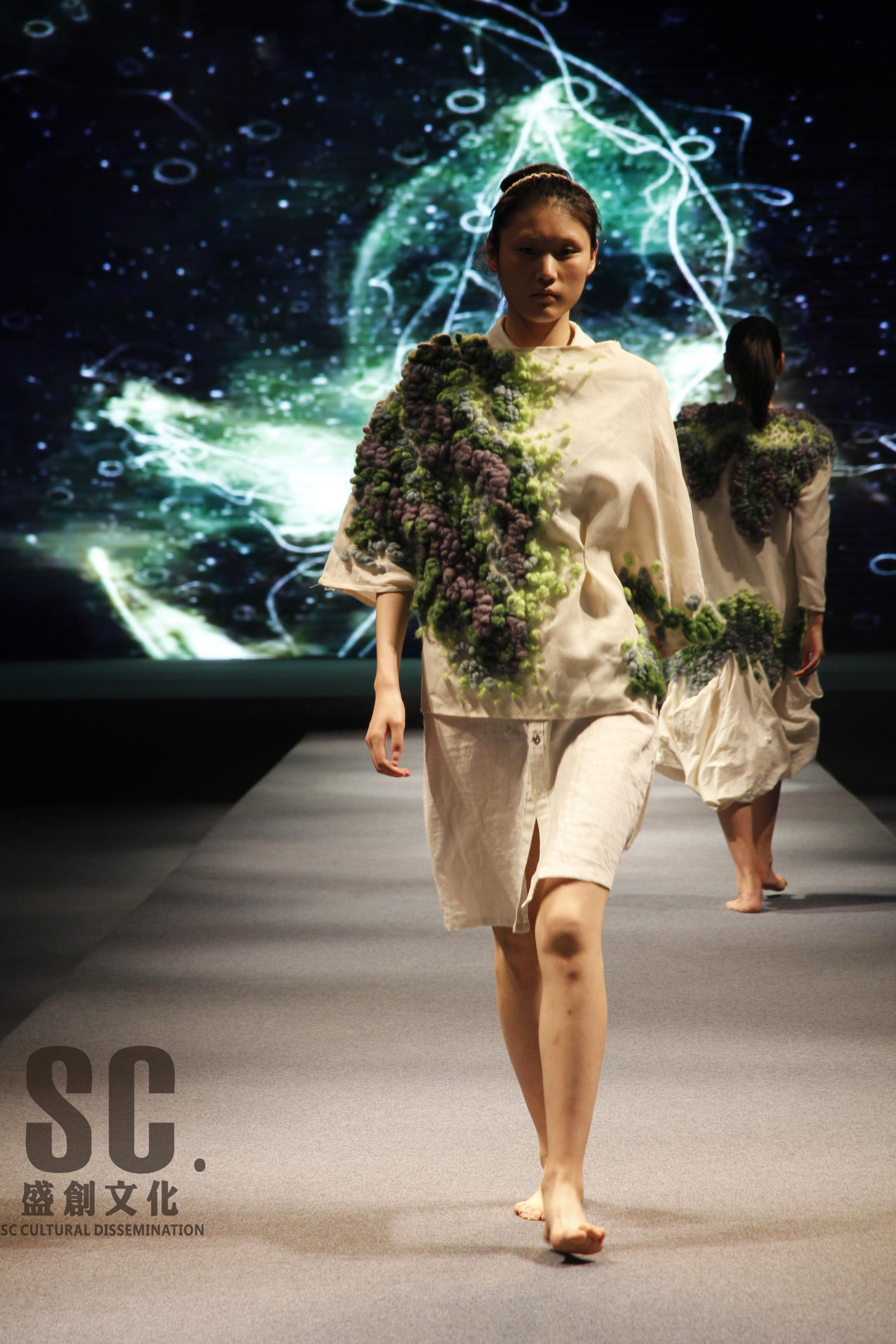 1419048631412609.jpg 時裝秀配圖一.jpg