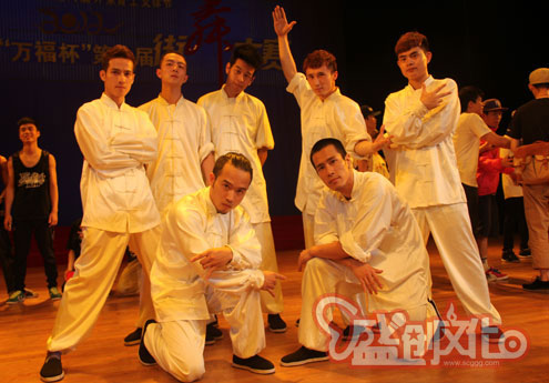     創(chuàng)新街舞、機(jī)械舞