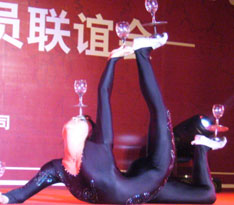 柔術(shù)-滾燈、滾杯、雕花